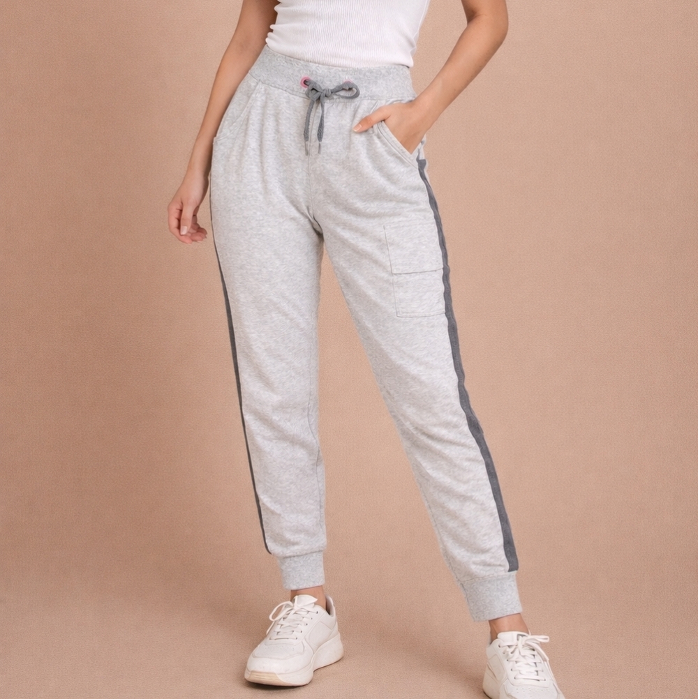 Lululemon Gray Jogger Pants Size 4 Drawstring Sweatpants W/ Side Stripes